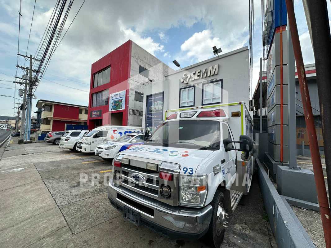 Commercial building with parking lot signage ambulance street view on Avenida La Paz El Ingenio Panama