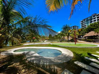 Condominium Apartment for Sale in La Ermita / Playa Ensenada - 2 bedrooms