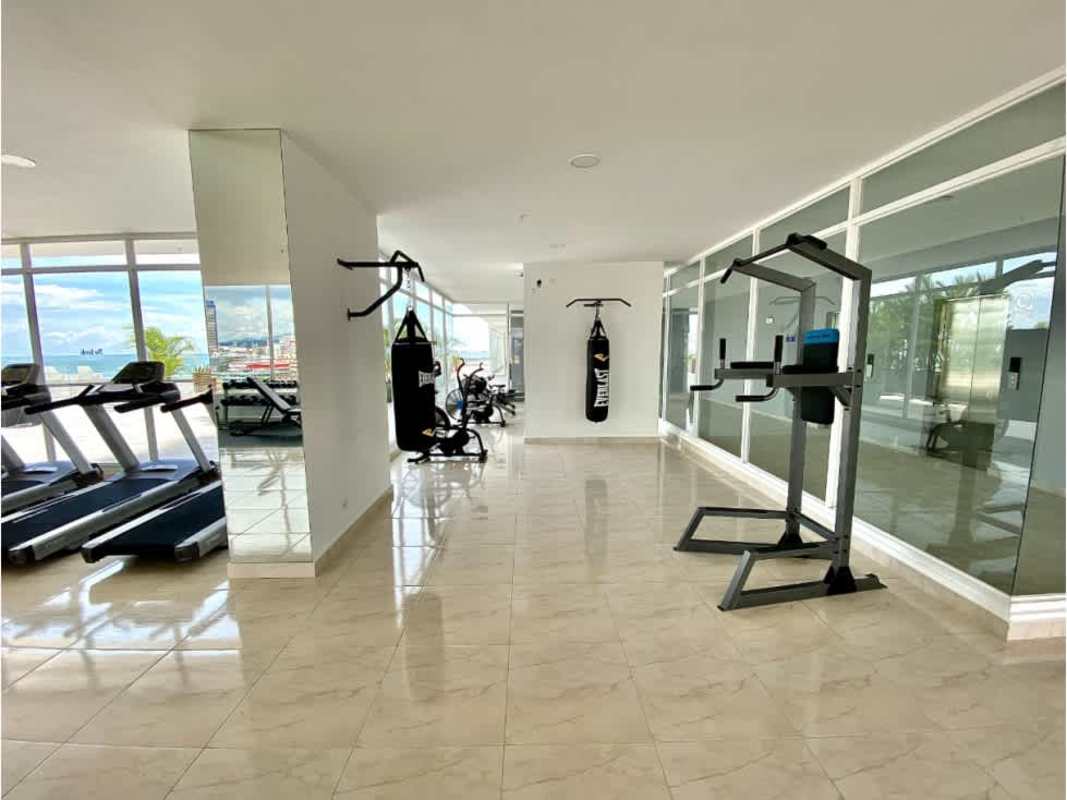 Sky lounge, gym, jacuzzi with ocean view at The Sands luxury tower Avenida Balboa Panama