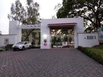 Gated entrance Santa Fe de Lajas residential land development Panama Oeste