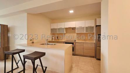 Private balcony with panoramic Pacific Ocean view at PH Casa Bonita Veracruz Panama