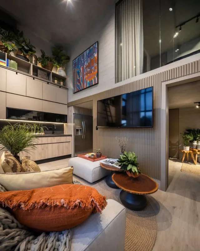 Contemporary kitchen fully equipped in PH Dovle Coco del Mar