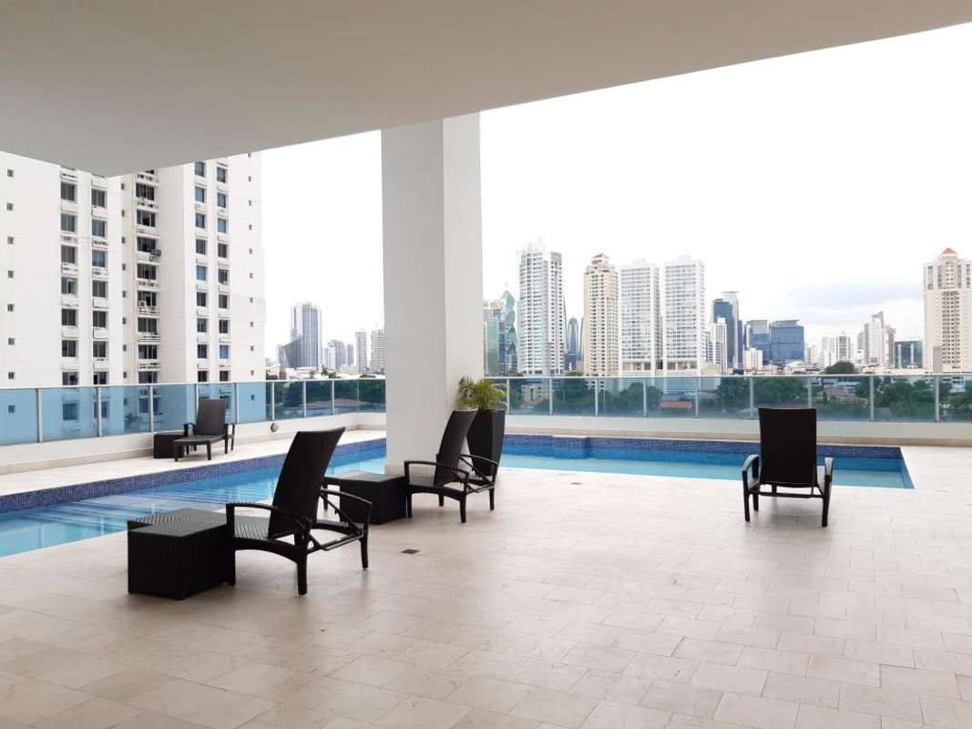 Outdoor rooftop pool with skyline and city view at PH Joy Tower San Francisco Panama