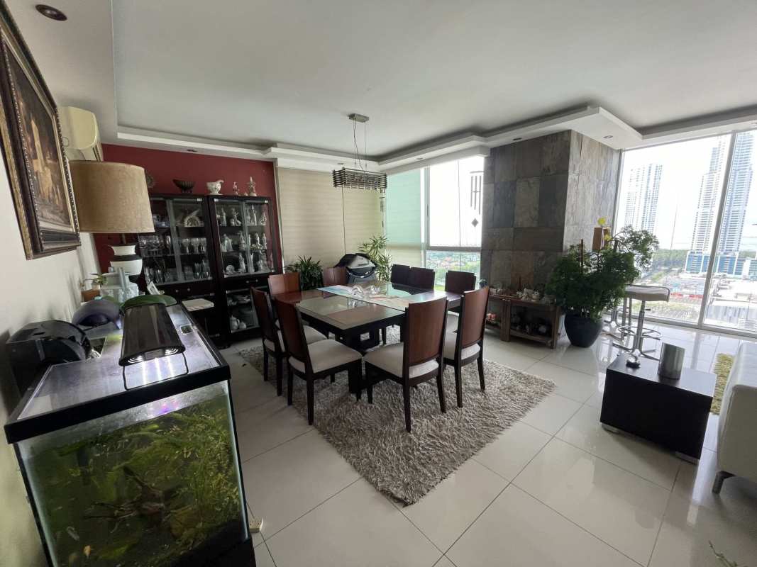 Dining with floor-to-ceiling windows stunning ocean view PH Latitude Costa del Este Panama