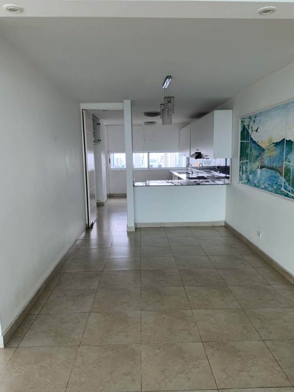 Infinity pool with sun deck overlooking the ocean at PH Terrasol Coco del Mar Panama