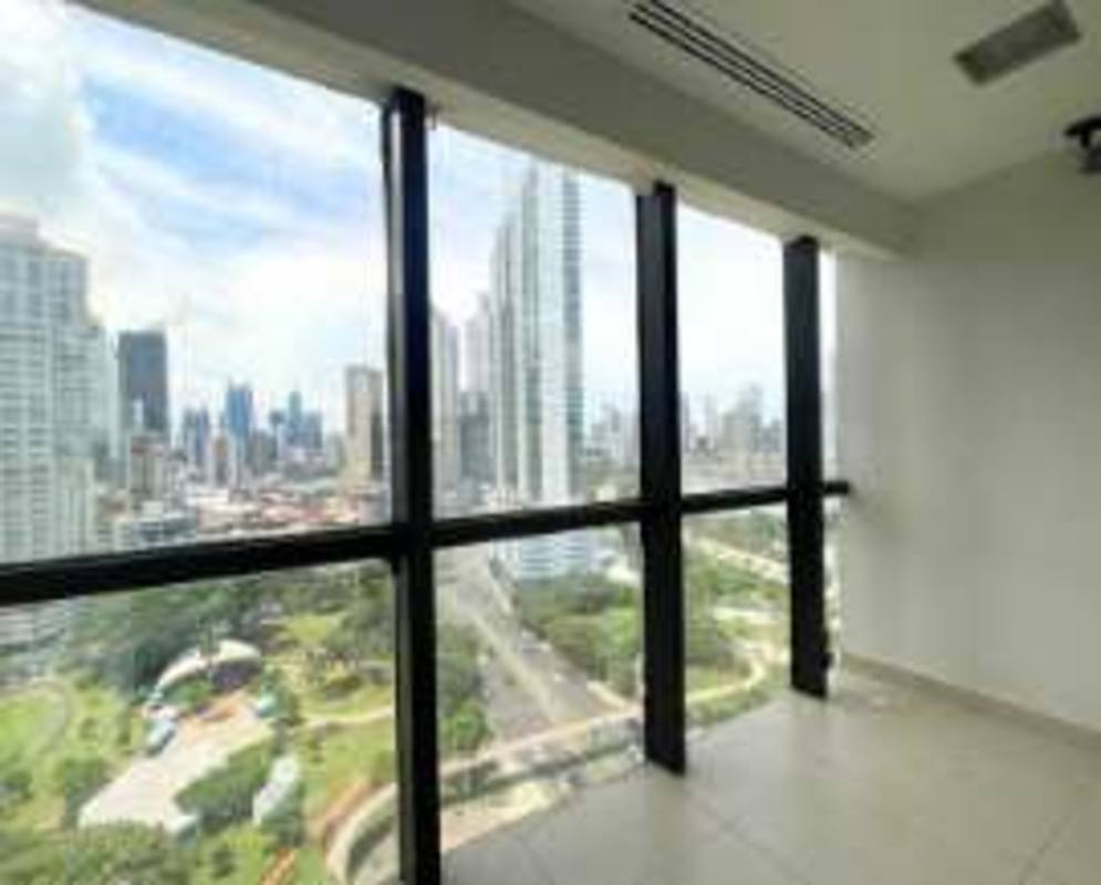 Bright office space with panoramic skyline views in Torre BAC, waterfront banking zone Panama
