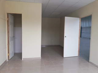 Warehouse for Rent in Villa Zaita - 0 bedrooms
