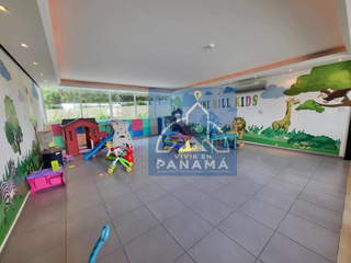 Apartment for Sale in Clayton - 3 bedrooms