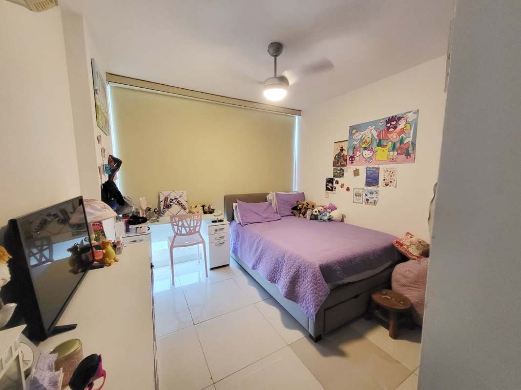 Contemporary living room with large windows panoramic views PH Pine Hill Albrook Panama