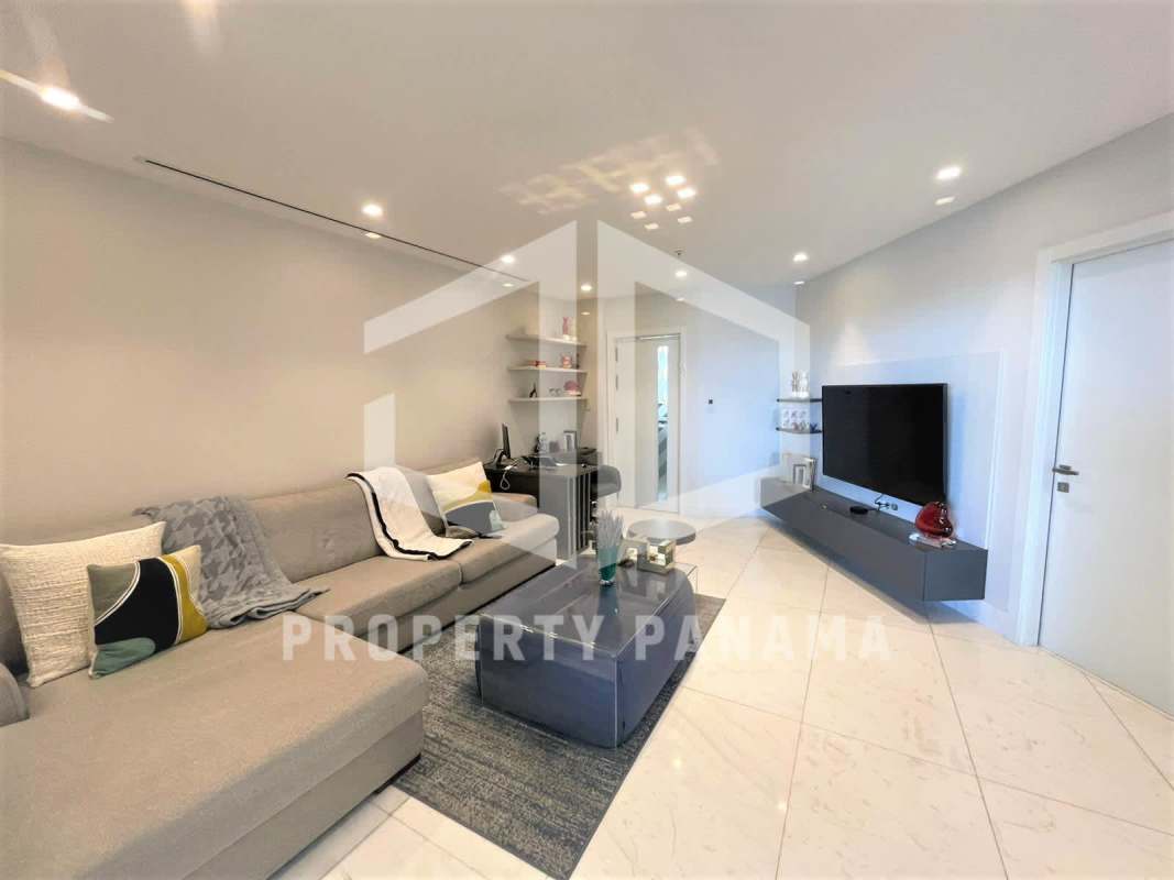 Dining area with panoramic sea and city views Punta Pacifica Panama