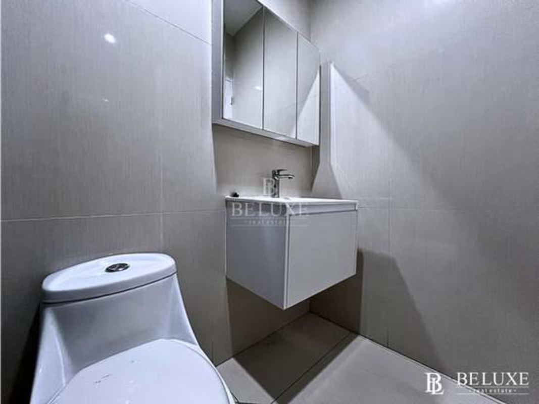 Furnished 199m2 Office with Sea View in PH BICSA Marbella