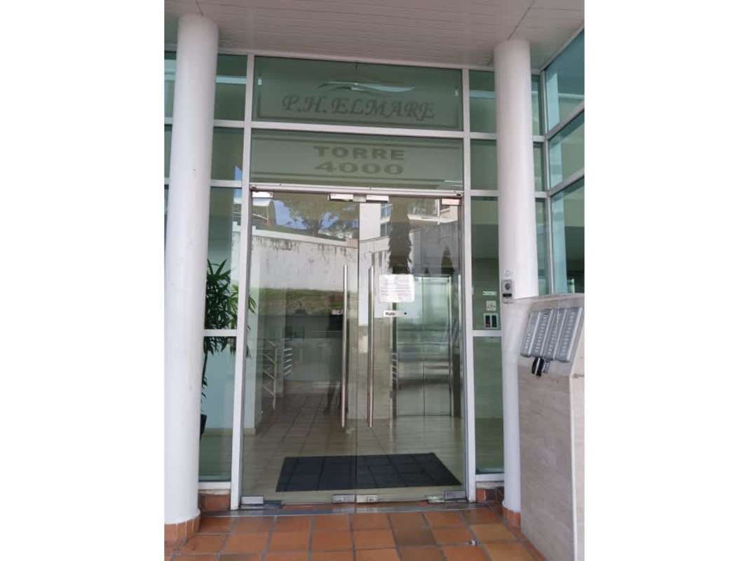 Modern entrance with glass doors and intercom PH El Mare 4000 Panama