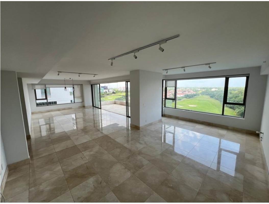 Designer kitchen with island and luxury appliances at PH Green Garden Santa Maria Golf Panama