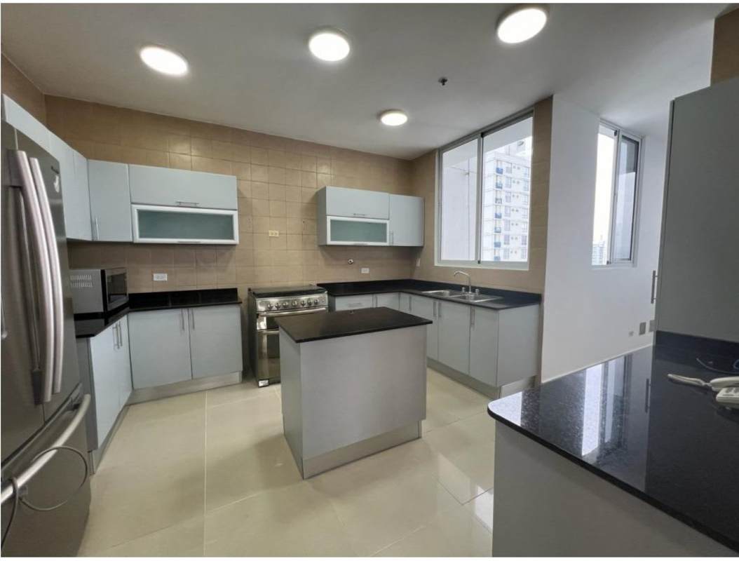 Fully equipped kitchen granite countertops stainless steel appliances PH Mandarin Bay Panama City