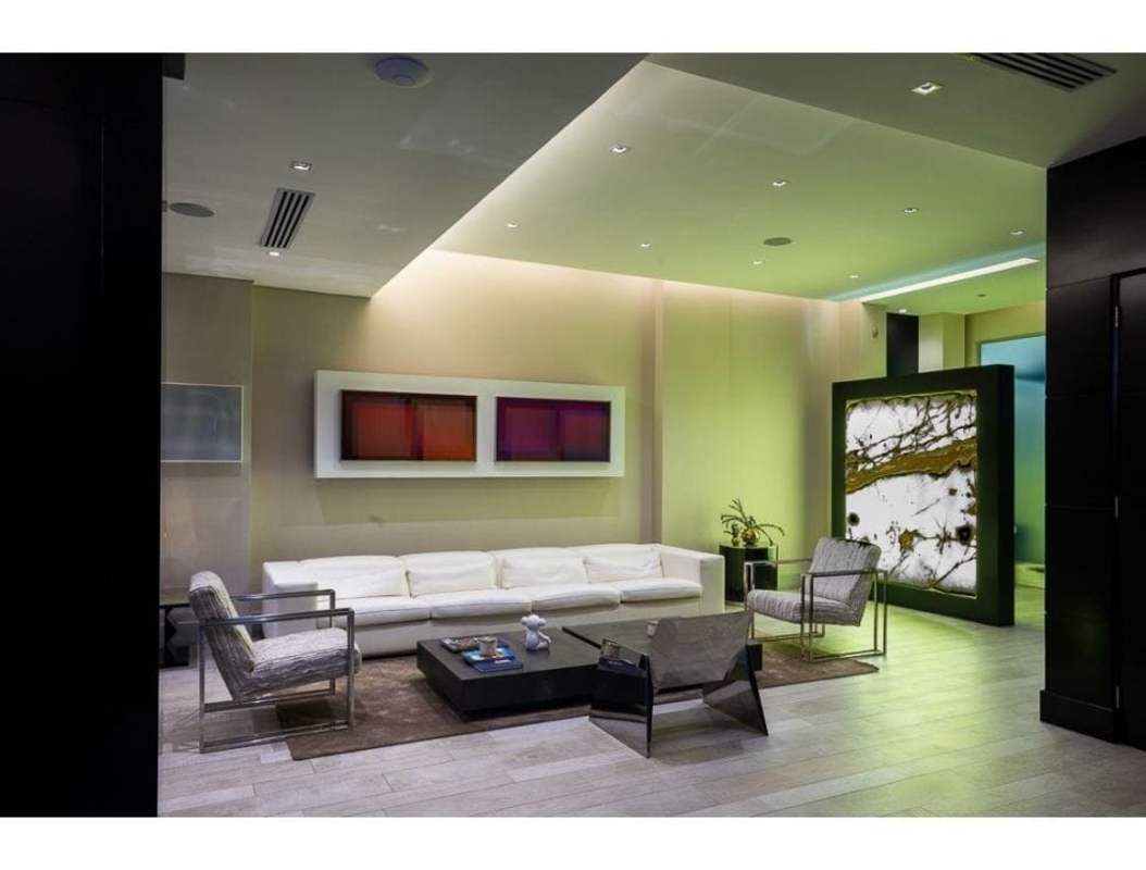 Spacious luxury kitchen with island and premium appliances Bianco Loft Altos del Golf Panama City