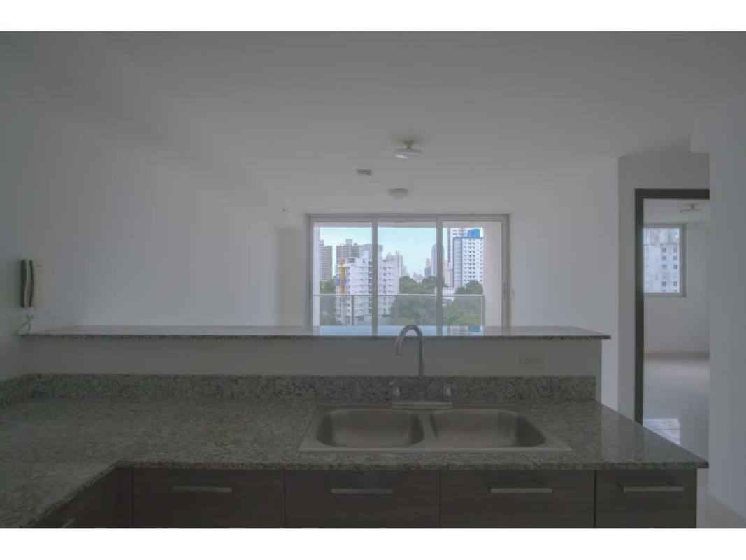 Open kitchen with granite countertops and cabinets PH Midpark Carrasquilla Panama