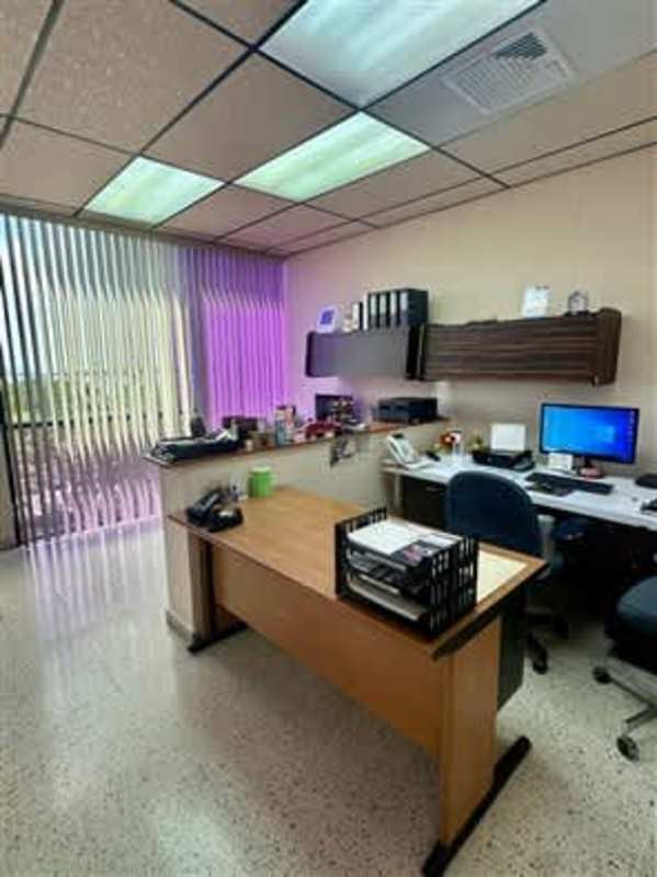 Bright modern commercial office interiors PH Plaza Balboa Panama City