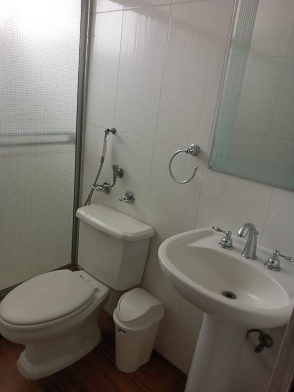 Ocean and city view from balcony high-flor apartment Ultramar Plaza Panama