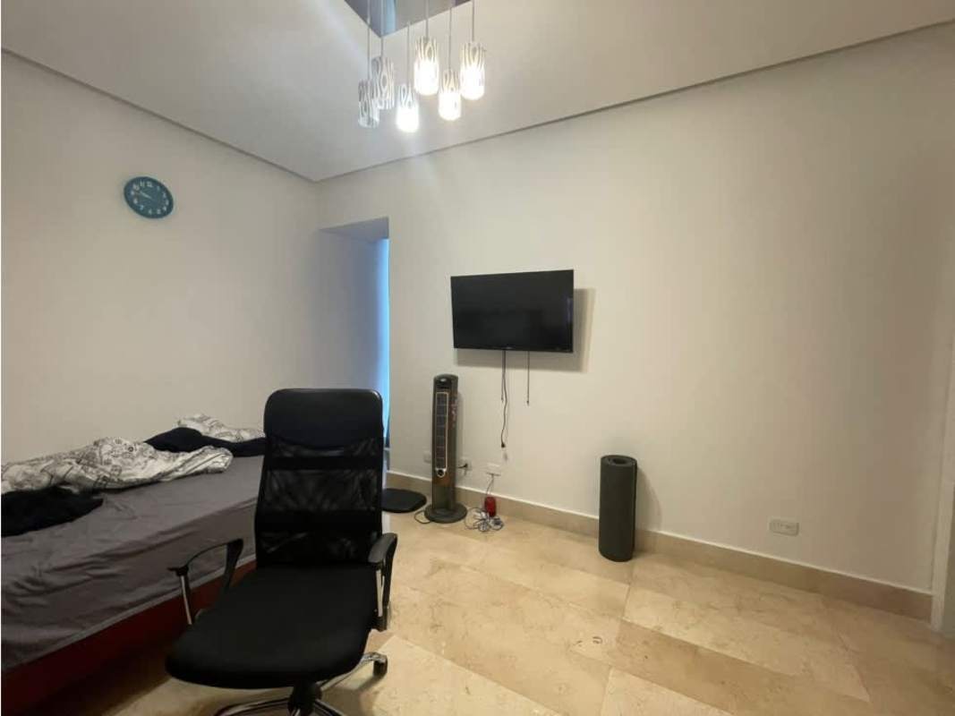 Second bedroom with panoramic window ocean skyline view PH Yoo Avenida Balboa Panama