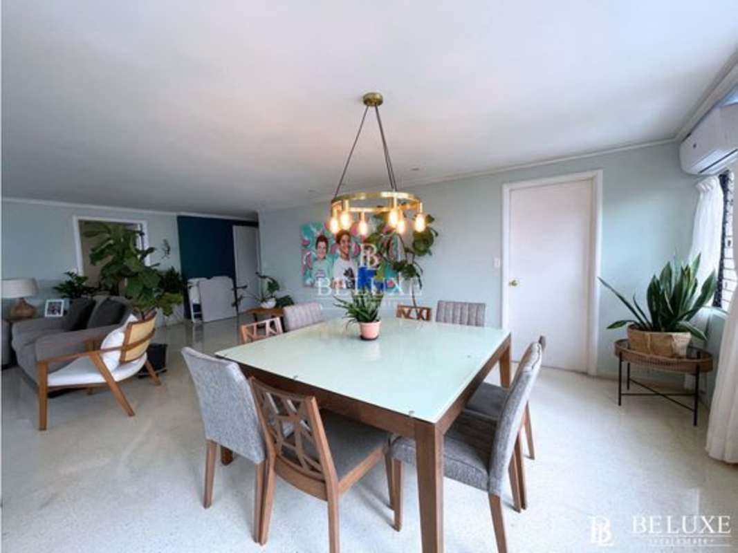 Kitchen with granite countertops and modern cabinetry in PH La Ronda Obarrio Panama City