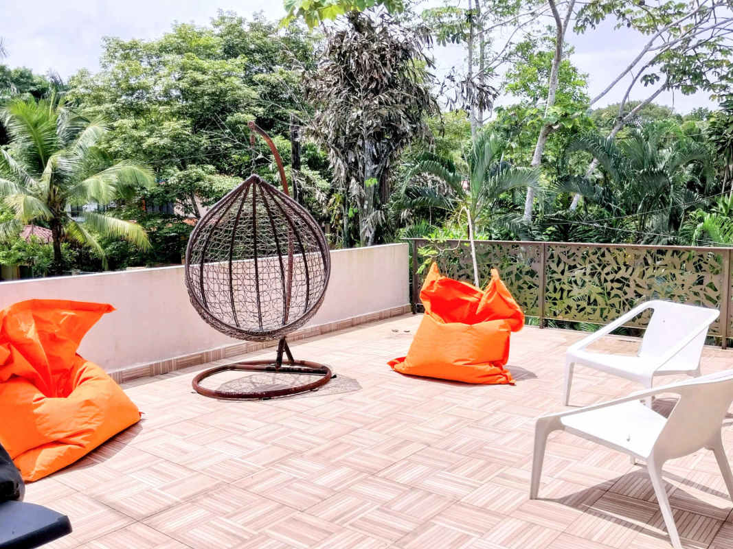 Modern Renovated 5BR House Clayton Gated Community