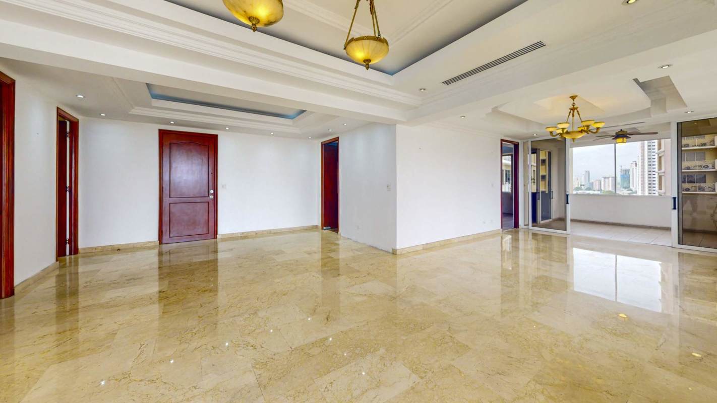 Spacious balcony overlooking Panama skyline in PH Terranova El Cangrejo Panama