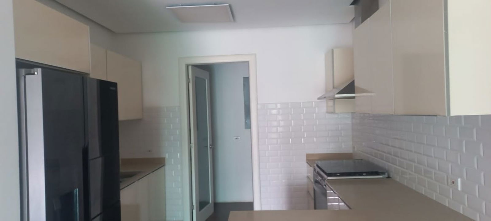 Swimming pools surrounded by greenery and relaxation areas in PH Costamare Costa Sur Panama City