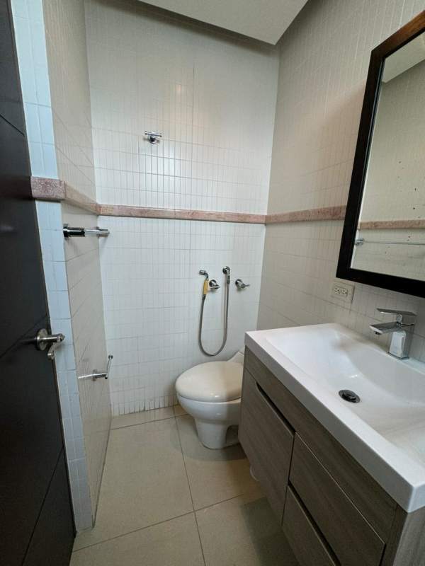 Spacious master bedroom with large window, ensuite bathroom, city view in PH Infinity San Francisco