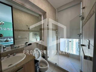 Condominium Apartment for Sale in San Francisco - 4 bedrooms