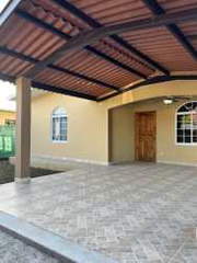 House for Sale in Pedasí - 3 bedrooms