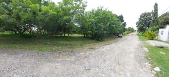 Vacant land plot close to Pacific beaches ideal for house in Nueva Gorgona Panama