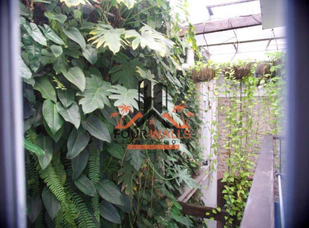 Furnished 2BR Loft Apartment PH Jeronimo Casco Viejo