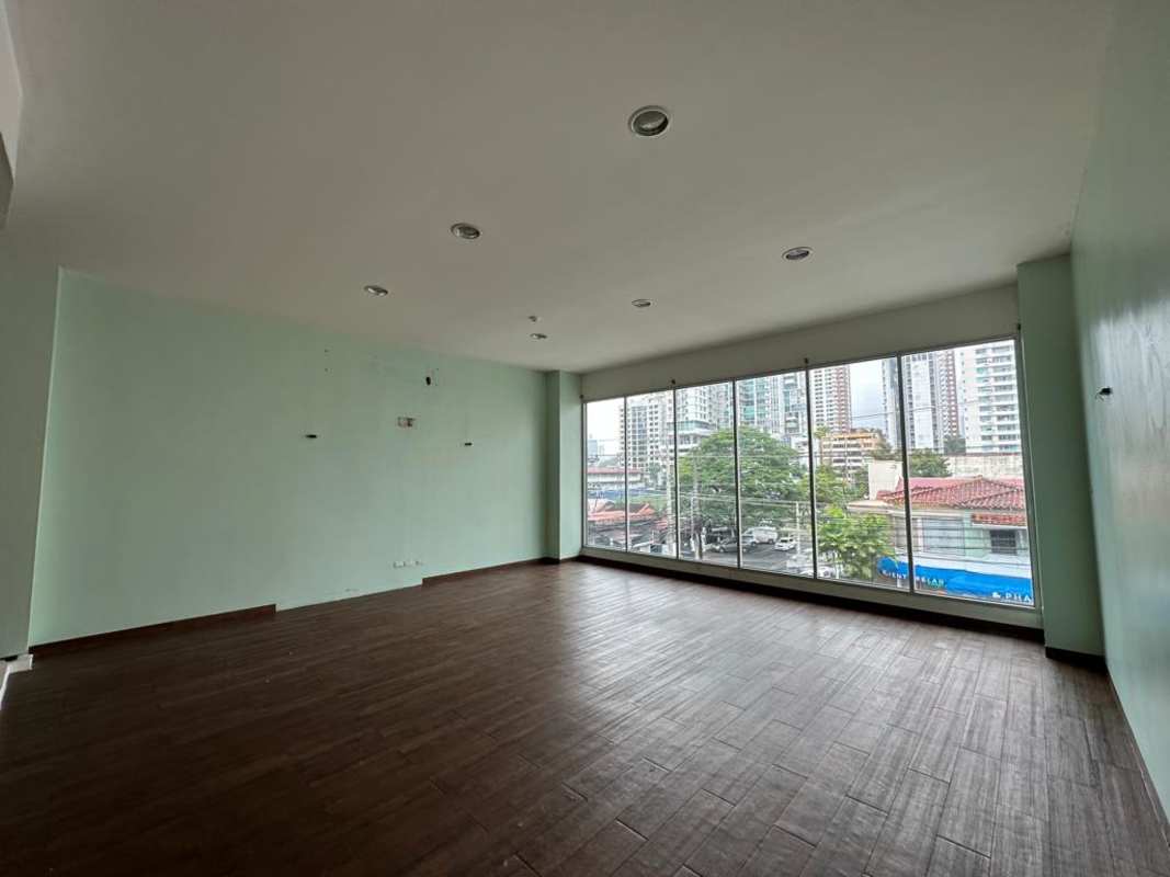 Modern empty commercial retail or office unit for rent in San Francisco district Panama City