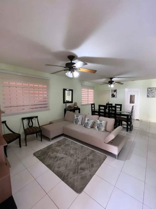Modern kitchen with granite countertop, stove, cabinets Villa Zaita family home Panama City