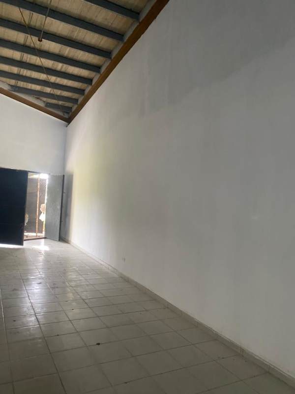 Commercial Space 180m2 in Los Pueblos Business Hub Juan Díaz