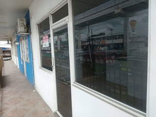 Commercial Space for Rent in 24 de Diciembre - 0 bedrooms