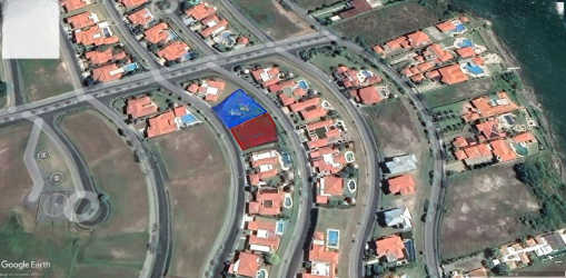 Golf course sunset palm trees sand bunkers rolling fairways Vista Mar Resort Panama