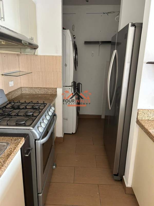 Bedroom with closet, ceiling fan, and split AC PH Mediterráneo El Cangrejo Panama