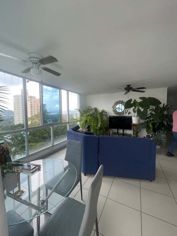 Dedicated laundry room with washer dryer hookups utility sink PH Belview Towers Panama