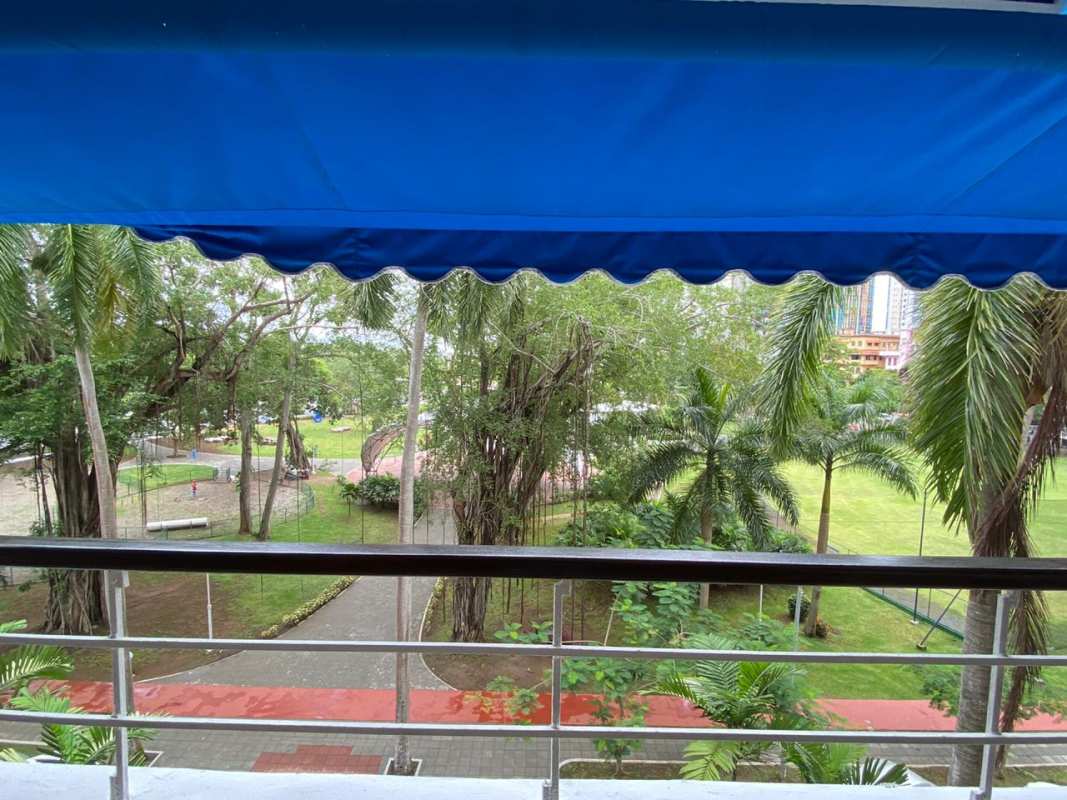 Balcony terrace overlooking green park area in PH Bella Vista Park Panama City for rent
