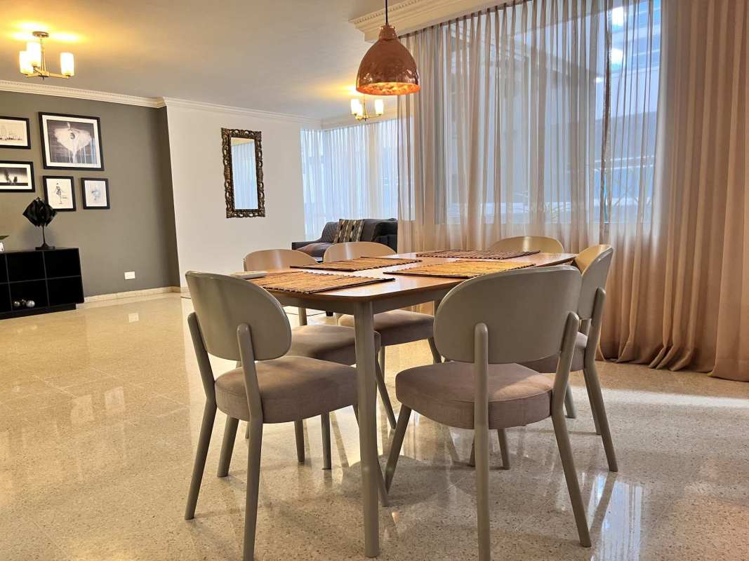 Bright 2BR Apartment in PH Bahía Marbella