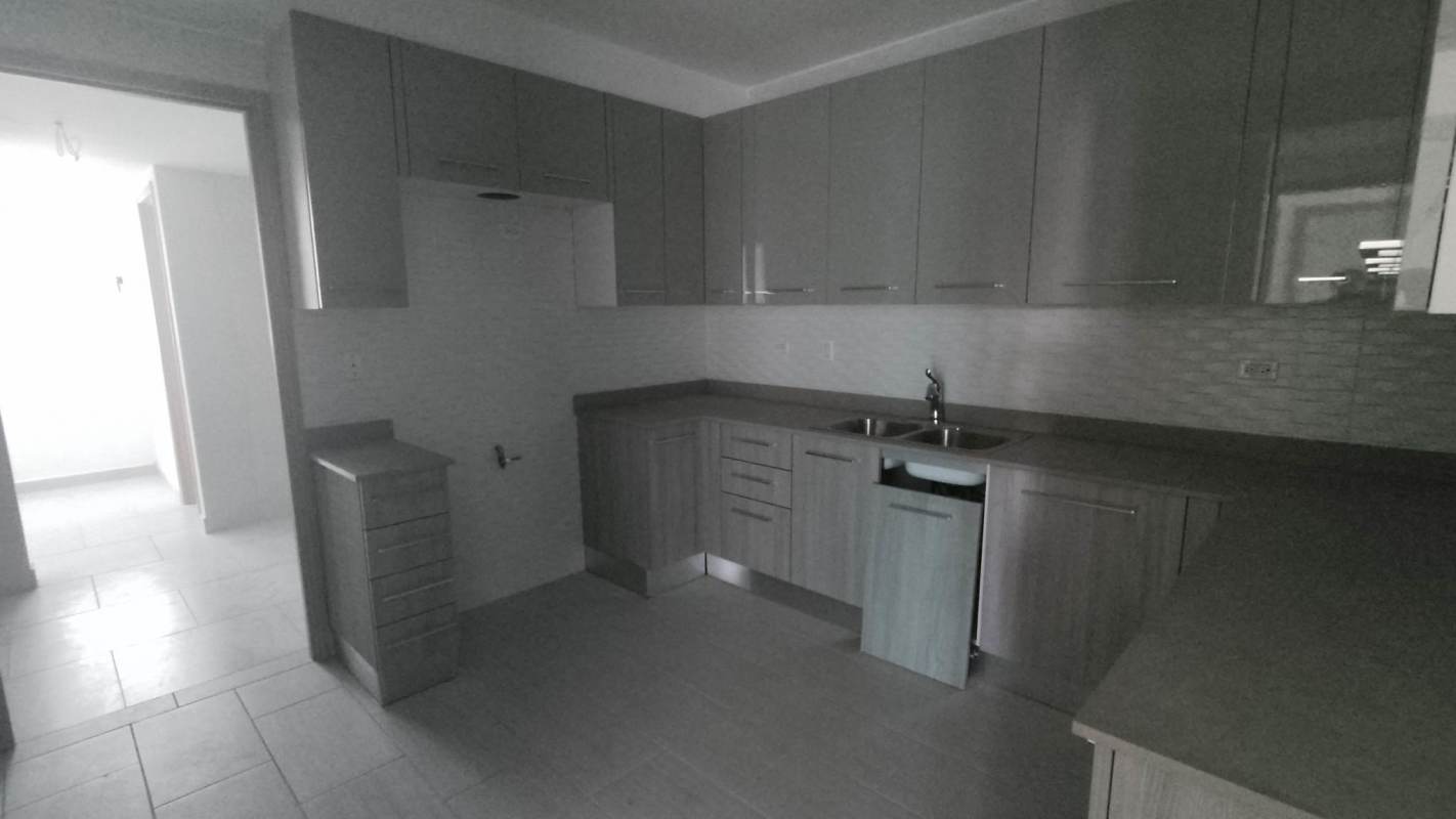 Spacious glass balcony overlooking Panama City skyline from The Towers San Francisco