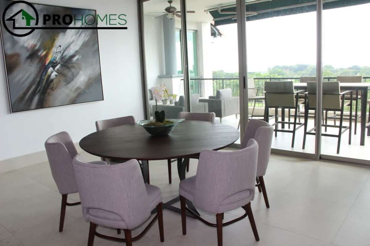 Luxury Condo with Terrace & Ocean View Altos de Amador