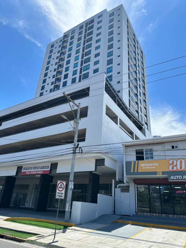 Spacious retail commercial unit with large glass walls on street level PH Época Panama