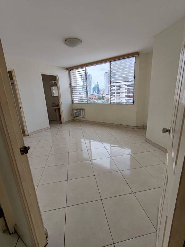 Spacious bedroom with large windows and city skyline views in Sky Point Punta Pacífica Panama apartment