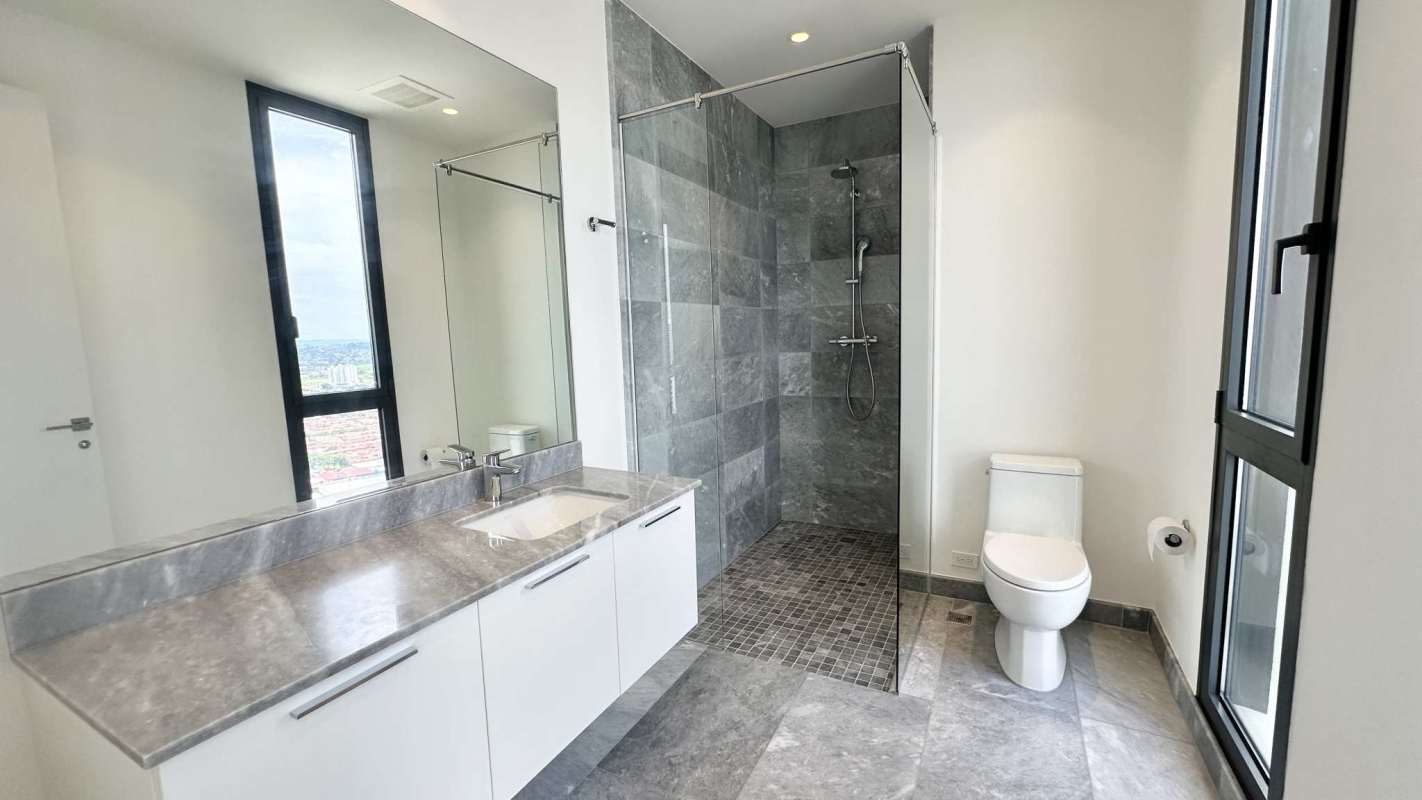 Luxury Oceanfront Condo Upper East Costa del Este