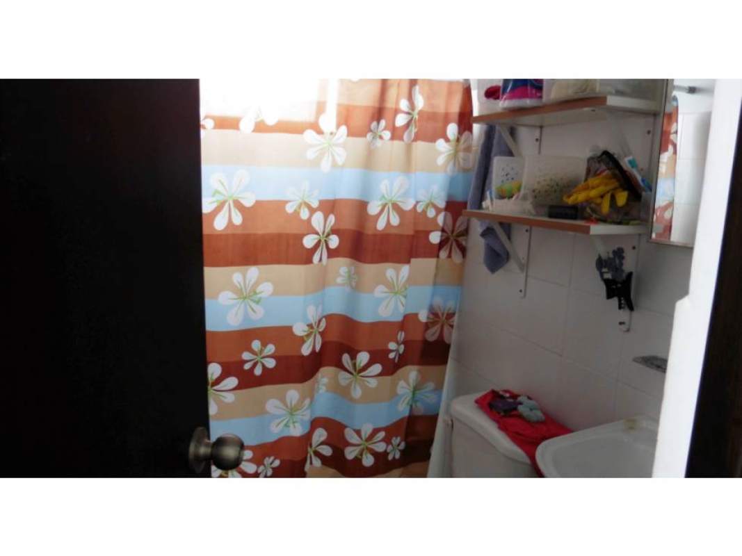 Spacious dining area with large windows and city view at PH San Francisco Bay Panama City