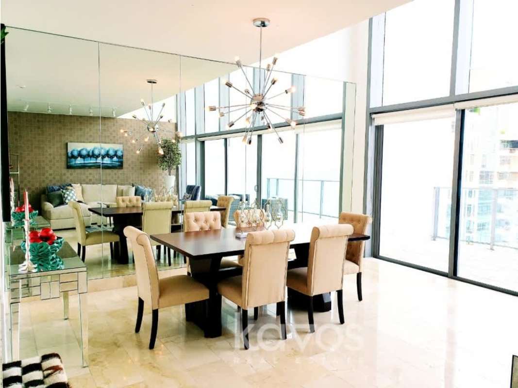 Modern kitchen with granite countertops and stainless steel appliances PH Grand Tower Panama