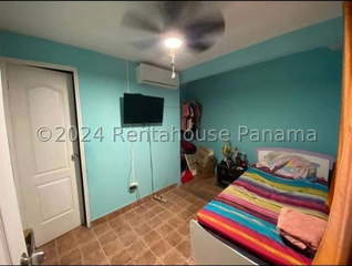 House for Sale in Condado del Rey - 3 bedrooms