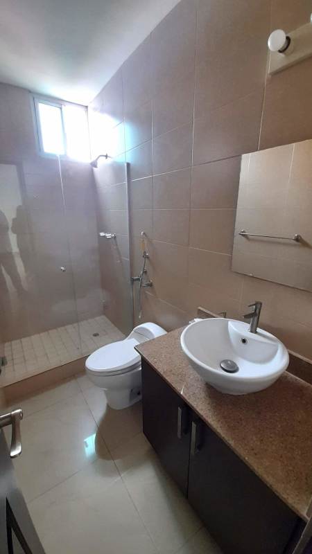 Living room tiled, with AC split-type and panoramic window, PH Pacific Sun Panama City